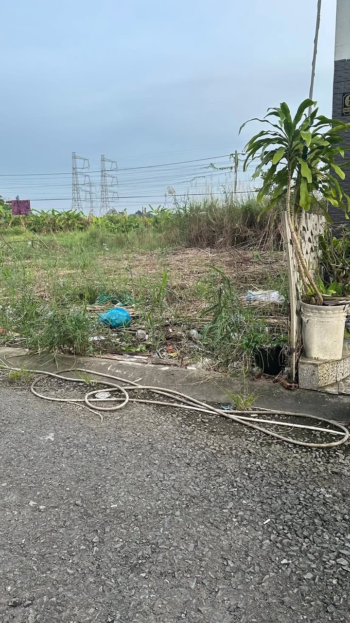 Đất nền khu nhà ở xã hội Tân Phú Đông 70m² giá 950 triệu - Đầu tư sinh lời ngay!