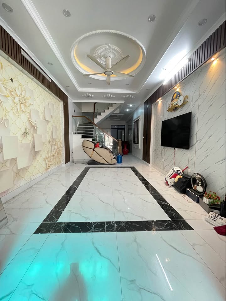 Nhà Đường Đằng Hải, Hải An 79m² giá 5 tỷ - Ô tô vào tận nhà, hướng Tây