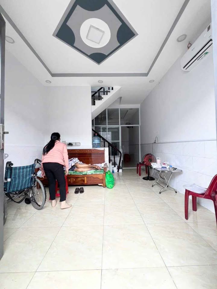 Nhà bán 1 Lầu 40m² Vĩnh Lộc B, Bình Chánh - Giá chỉ 1.3 tỷ