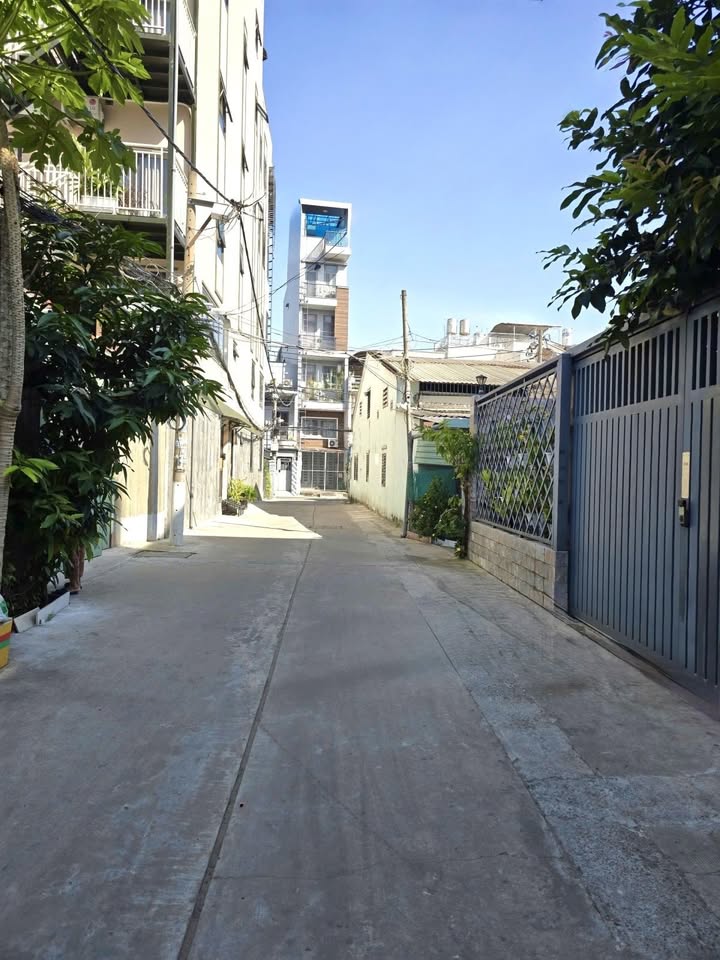 Đất nền Bùi Đình Tuý, Bình Thạnh 200m² giá 24 tỷ - Cơ hội đầu tư hấp dẫn!