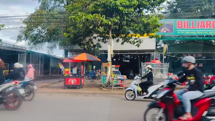 Đất nền góc 2 mặt tiền Đèn Lồng, KCN Đồng Xoài 3 - Cơ hội đầu tư hấp dẫn!