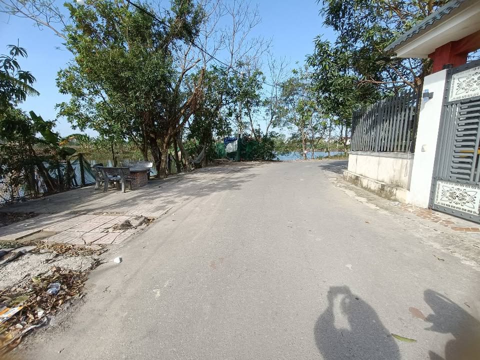 Đất nền phường Thành Sen, Hà Tĩnh 85m² giá 1 tỷ - View bờ hồ mát mẻ!