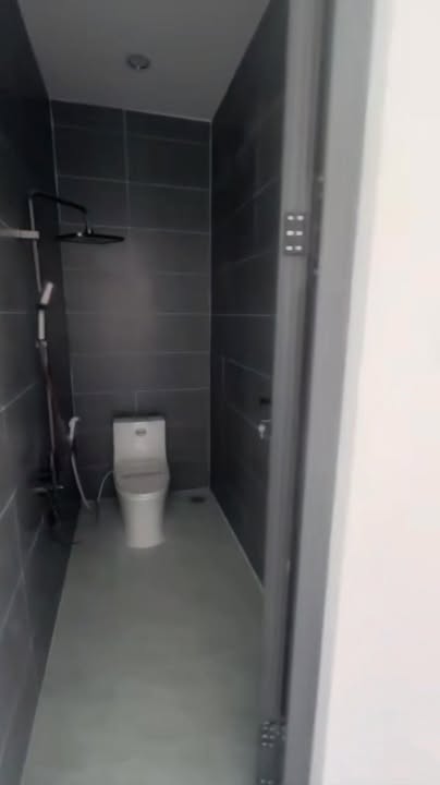 Nhà Phú Nhuận, Bến Tre 156m² giá 1.35 tỷ - Hẻm xe hơi rộng rãi!