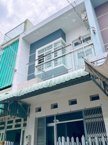 Nhà 1 trệt 1 lầu KDC Xẻo Chanh, Mỹ Phước, 56m² chỉ 2.2 tỷ - Tiện ích đầy đủ!