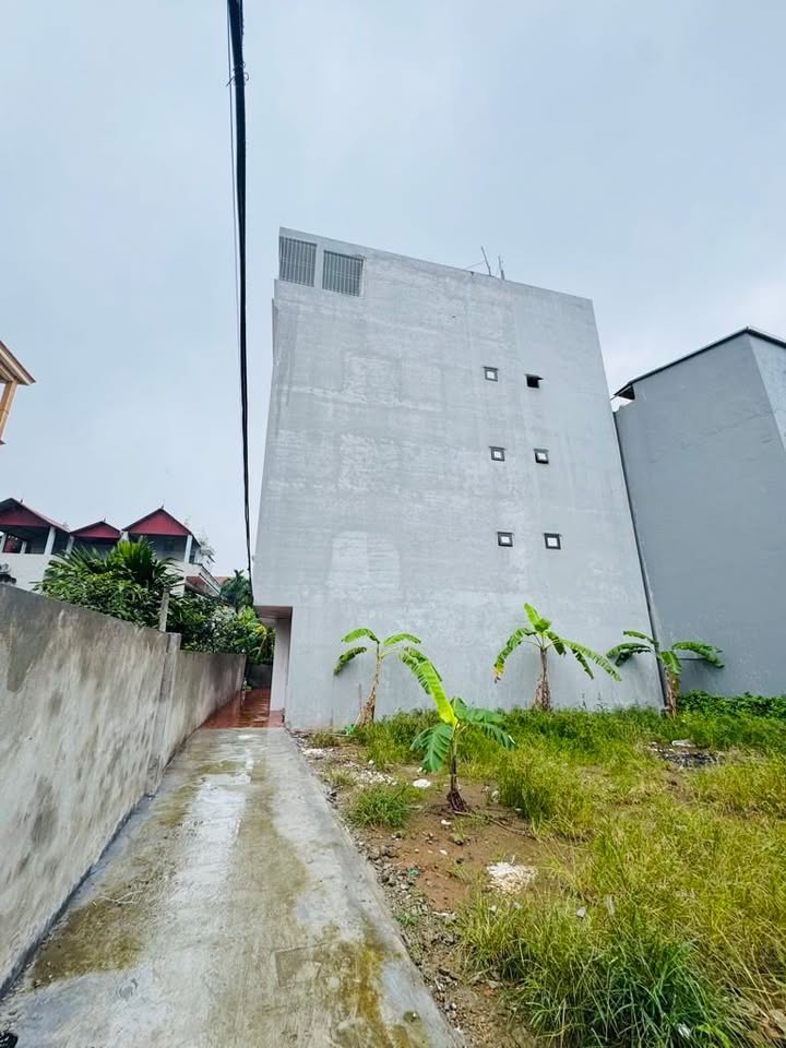 Đất lô góc Liên Mạc Bắc Từ Liêm 32m² giá 4.3 tỷ - Cơ hội đầu tư hấp dẫn!