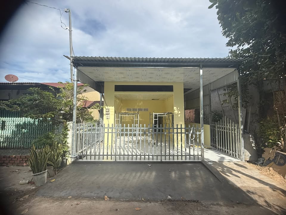 Nhà cấp 4 Nhơn Hội, An Giang 90m² giá 670 triệu - Khu vực an ninh, nhiều tiện ích!