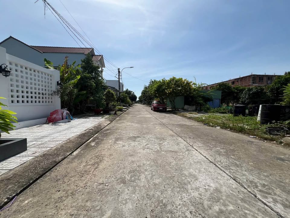 Đất nền 2 mặt tiền Ngô Sĩ Liên - Nguyễn Cảnh Dị 185m² giá 2.5 tỷ - Đầu tư sinh lời ngay!