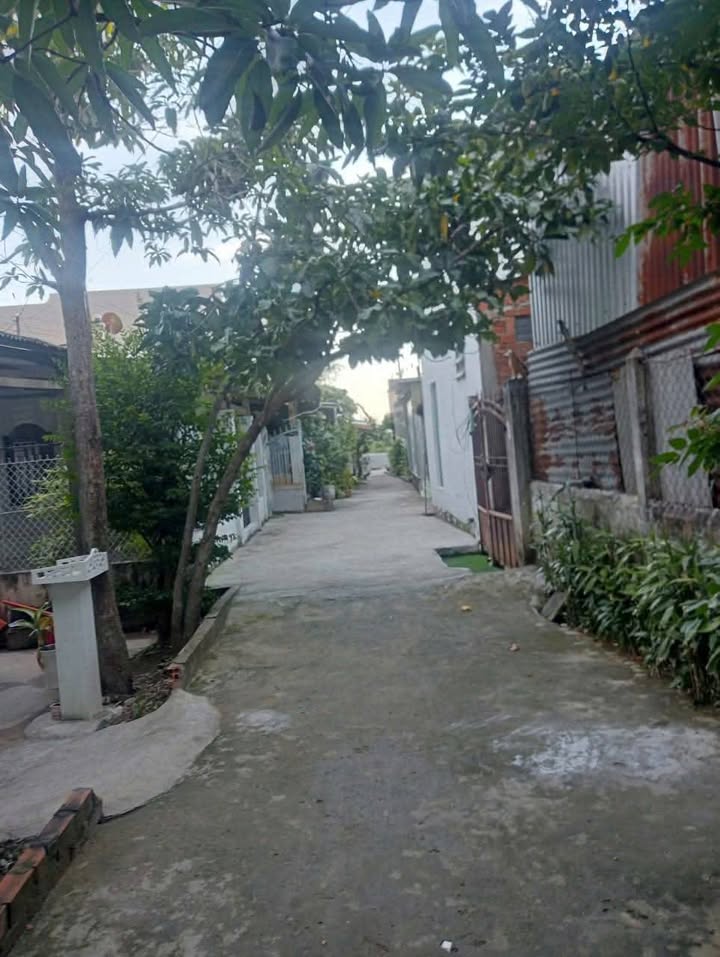 Nhà hẻm đường Cao Thắng, phường 8, TP Sóc Trăng 120m² giá 1.3 tỷ - Bán gấp!