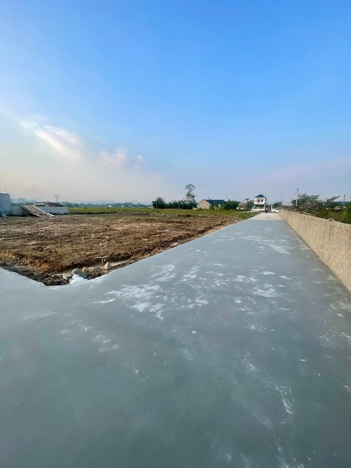 Đất nền Văn Thành, Yên Thành 200m² giá chỉ 700 triệu - Đầu tư sinh lời ngay!