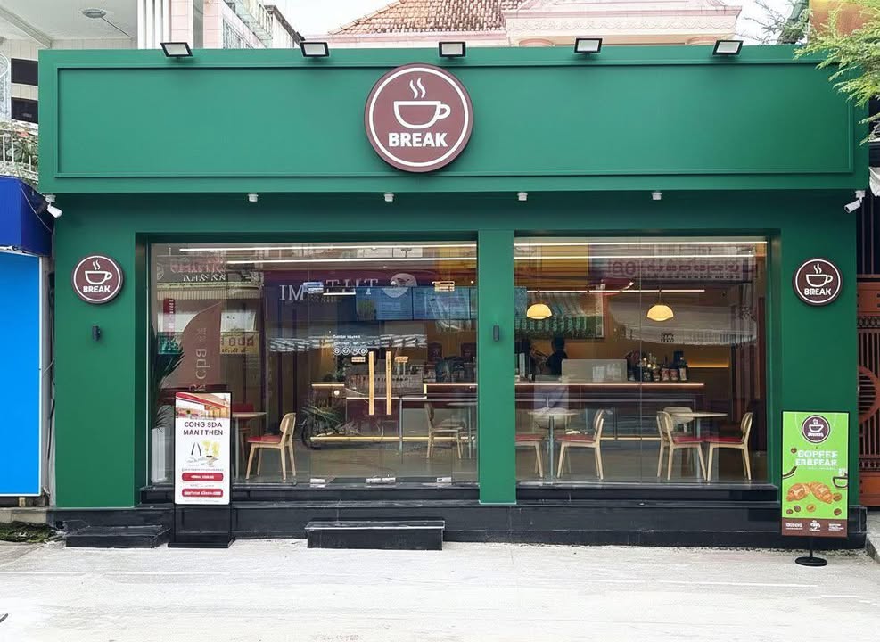 Mặt bằng cho thuê đường 30/4, quận Ninh Kiều, diện tích 195m² - Giá chỉ 90 triệu/tháng!