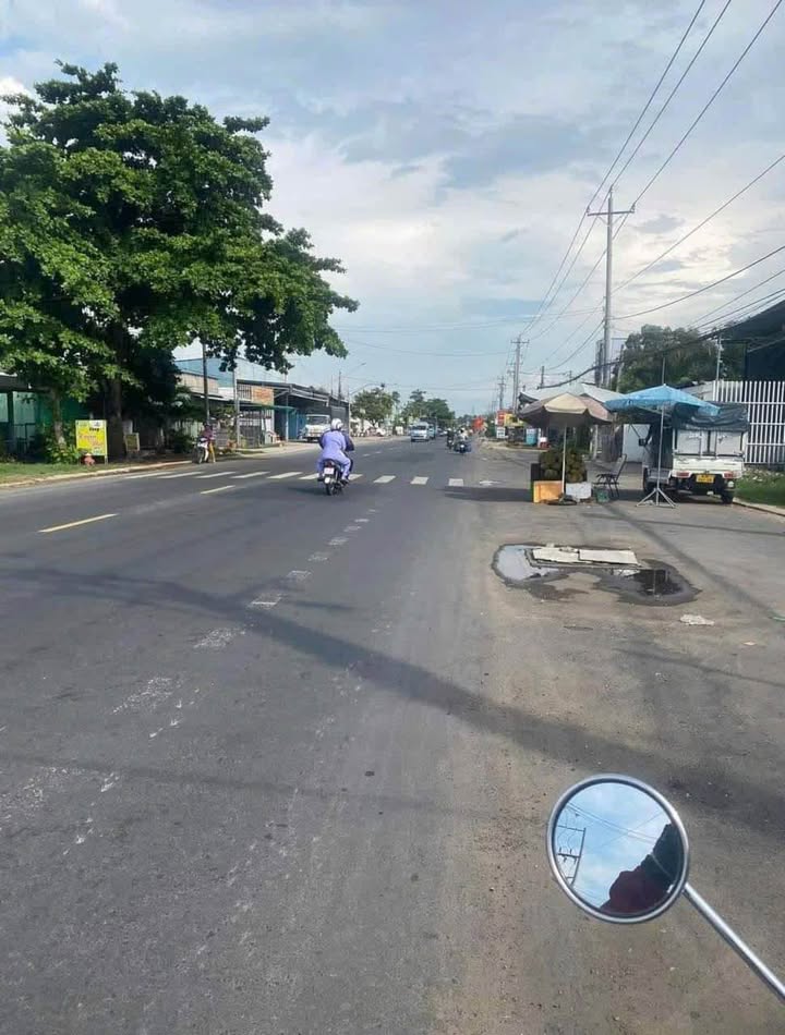 Đất nền thổ cư Long Phước 875m² giá thỏa thuận - Đường nhựa ô tô thuận tiện!