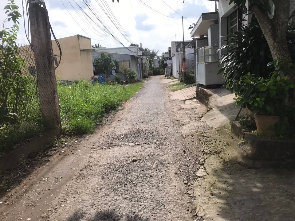 Đất thổ cư xã Long Hồ, Vĩnh Long 170m² giá 1.224 tỷ - Dân cư đông đúc, tiện ích đầy đủ!