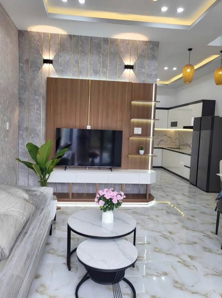 Nhà 2 tầng Diên Khánh 92m² giá 2.39 tỷ - Kinh doanh thuận lợi!