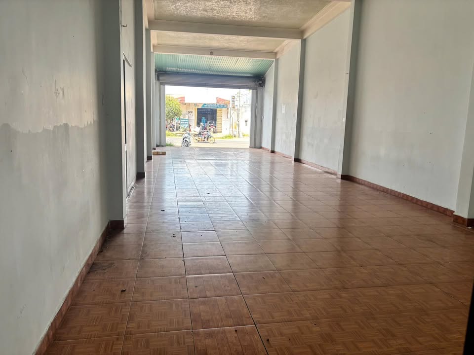 Nhà nguyên căn cho thuê tại chợ Lộc Thắng, Bảo Lâm - Diện tích 180m², chỉ 9 triệu/tháng!