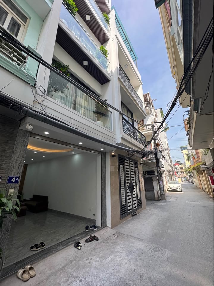 Nhà Ngọc Thụy 45m² giá 14 tỷ - Chính chủ giao dịch nhanh chóng!