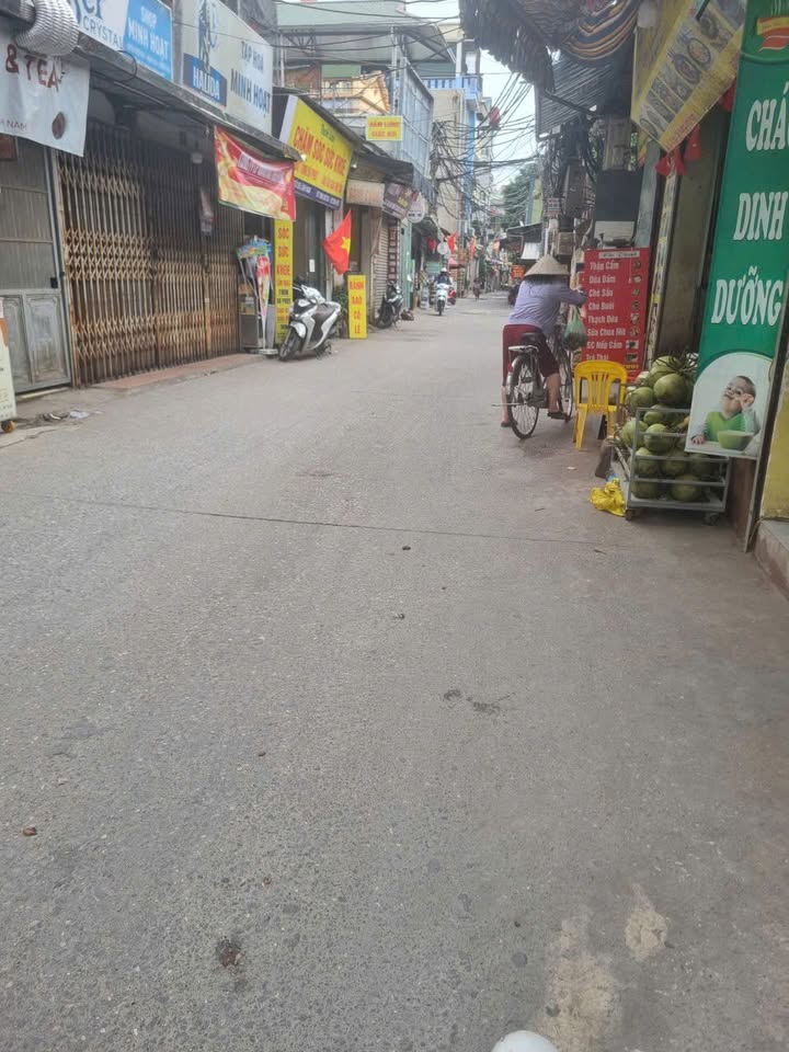 Nhà đẹp tại Lĩnh Nam, Hoàng Mai 45m² giá 9.5 tỷ - Sẵn sàng vào ở!