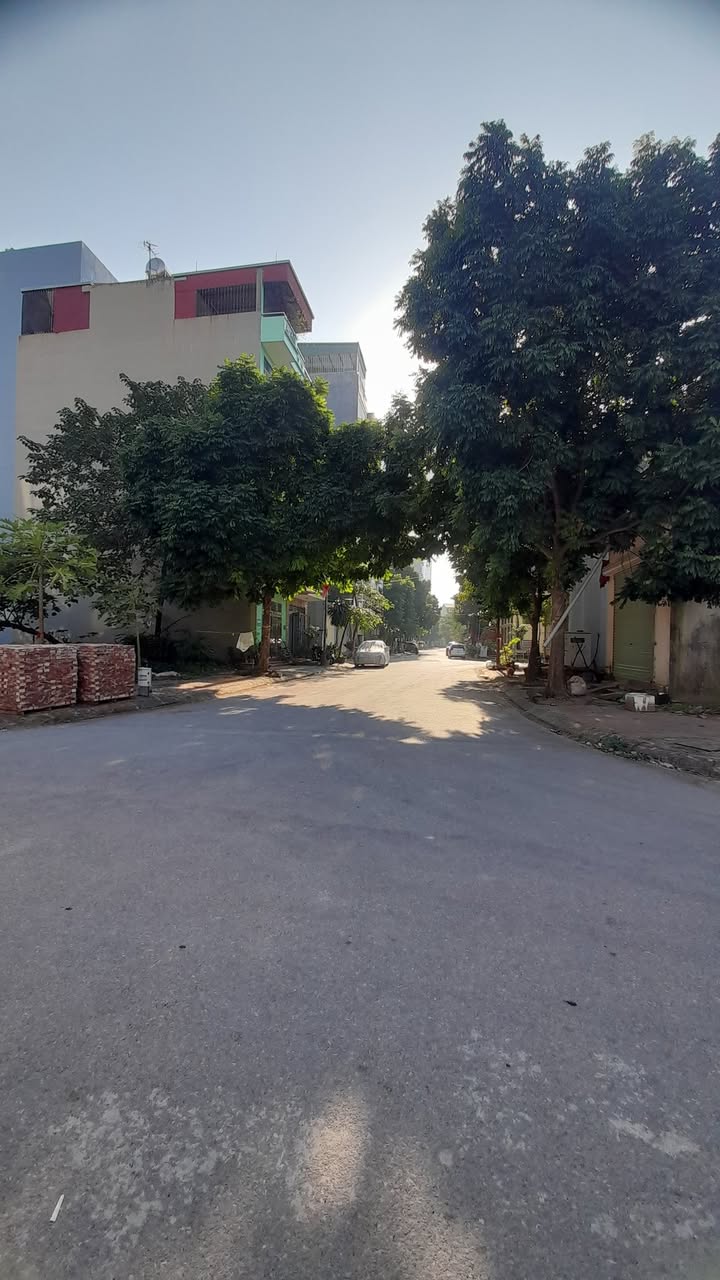 Đất nền lô góc Dương Nội 50m² - Gần Aeon Mall, giá tốt!