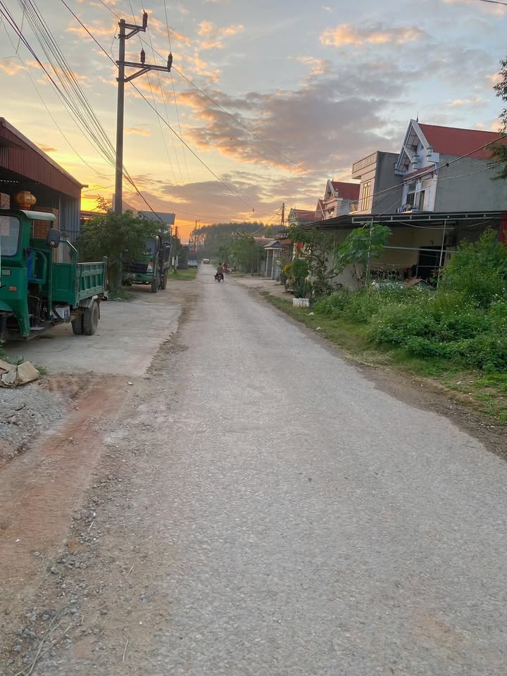 Đất nền Lan Mẫu Lục Nam 200m² giá 2 tỷ - Đầu tư sinh lời ngay!