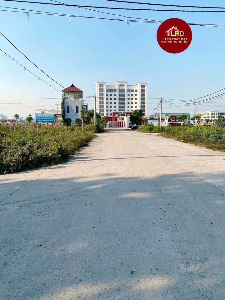 Đất nền Ninh Nhất, Hoa Lư 280m² - Đầu tư sinh lời, 2 mặt tiền!