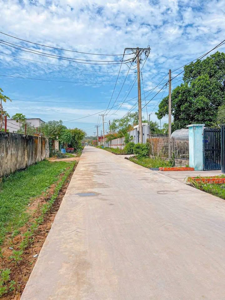 Đất nền Nhuận Đức, Củ Chi 1279m² giá chỉ 4.3 tỷ - Cơ hội đầu tư tuyệt vời!