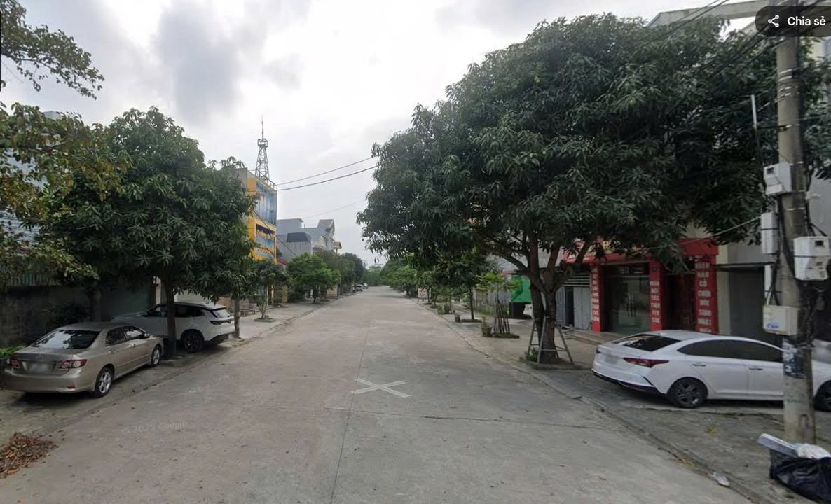 Bán đất phố Trung Sơn Bích Đào 96m² giá 4 tỷ - Đường rộng ô tô tránh nhau thoải mái!