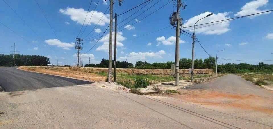 Kho xưởng 1.709m² tại Trảng Bom, Đồng Nai - Đường xe container, giá thỏa thuận!