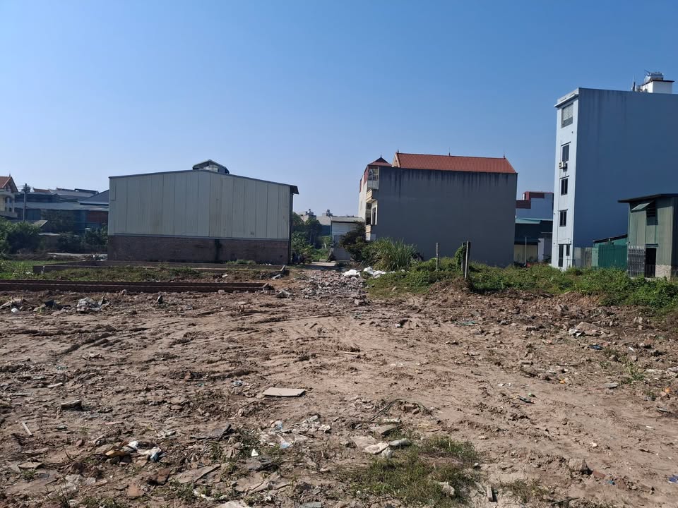 Đất dịch vụ Yên Vĩnh 50m² giá 7.5 tỷ - Cơ hội đầu tư tuyệt vời!