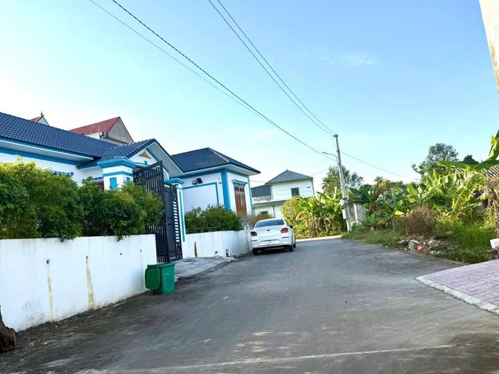 Đất ở đô thị Đông Ninh, Đông Sơn 100m² giá 650 triệu - Mặt tiền gần 6m, nở hậu!