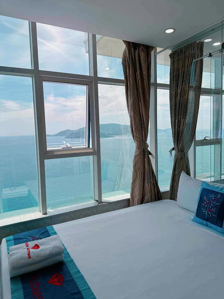 Căn hộ Mường Thanh Nha Trang 45m² giá 3 tỷ - View biển tuyệt đẹp
