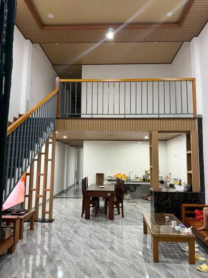 Nhà riêng đường Cồn Dầu, Hòa Xuân, Đà Nẵng 107m² giá 6 tỷ - Sẵn sàng vào ở!