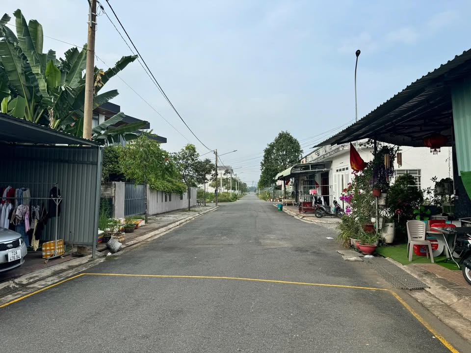 Lô đất Hòa Long Bà Rịa 100m² giá 2.3 tỷ - Đầu tư sinh lời nhanh!