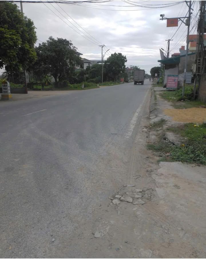 Đất mặt đường 57B Yên Lương 100m² giá 2 tỷ - Đầu tư sinh lời cao!