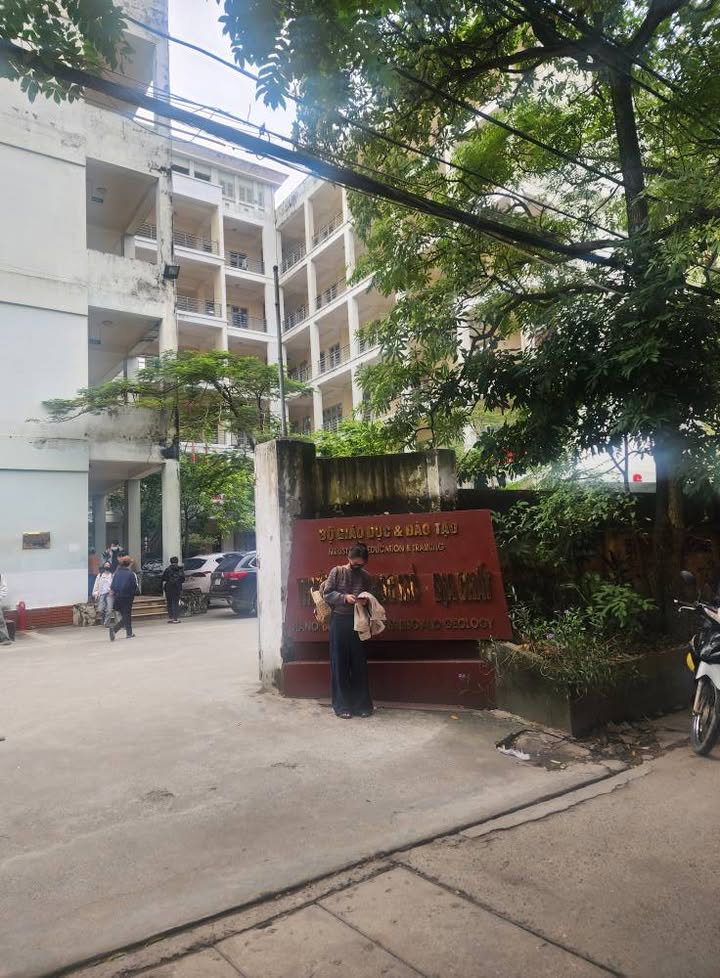 Đất phân lô Khu B Tập thể Đại học Mỏ Địa chất, Bắc Từ Liêm, 40m² - Giá tốt, cơ hội đầu tư vàng!