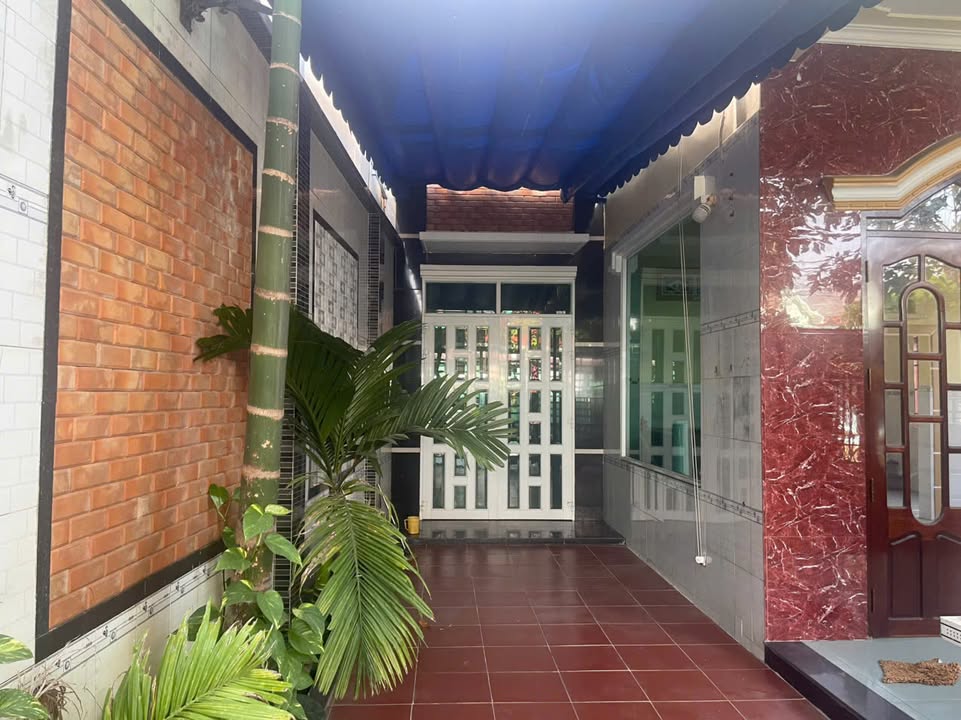 Nhà cấp 4 mặt tiền đường Võ Thị Sáu, xã Đại Phước, 148m² giá chỉ 4 tỷ - Sổ hồng riêng, chính chủ bán gấp!