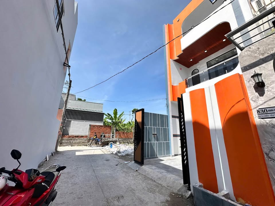 Nhà 100% mới tại Long Trạch, Cần Đước - Giá 2.65 tỷ - Sẵn sàng ở ngay!