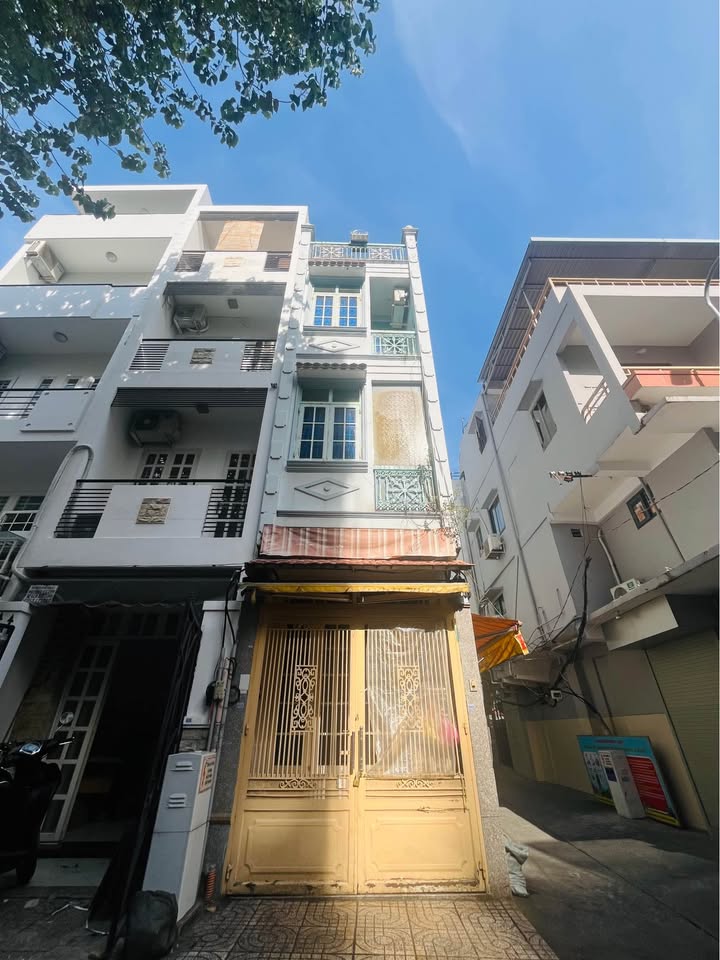 Nhà mặt tiền Nguyễn Hiền, Quận 3, 41.4m² giá 15 tỷ - Sổ hồng chính chủ, công chứng ngay!