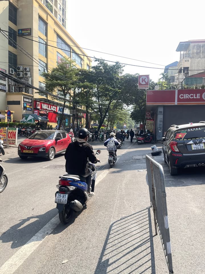 Nhà mặt phố Mai Động, Hoàng Mai 120m² giá 36 tỷ - Đầu tư sinh lời ngay!