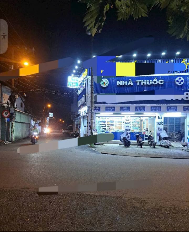 Nhà riêng Trung Mỹ Tây, Q12, 80m² giá 6.3 tỷ - Vị trí đắc địa, 2 mặt tiền hiếm có!