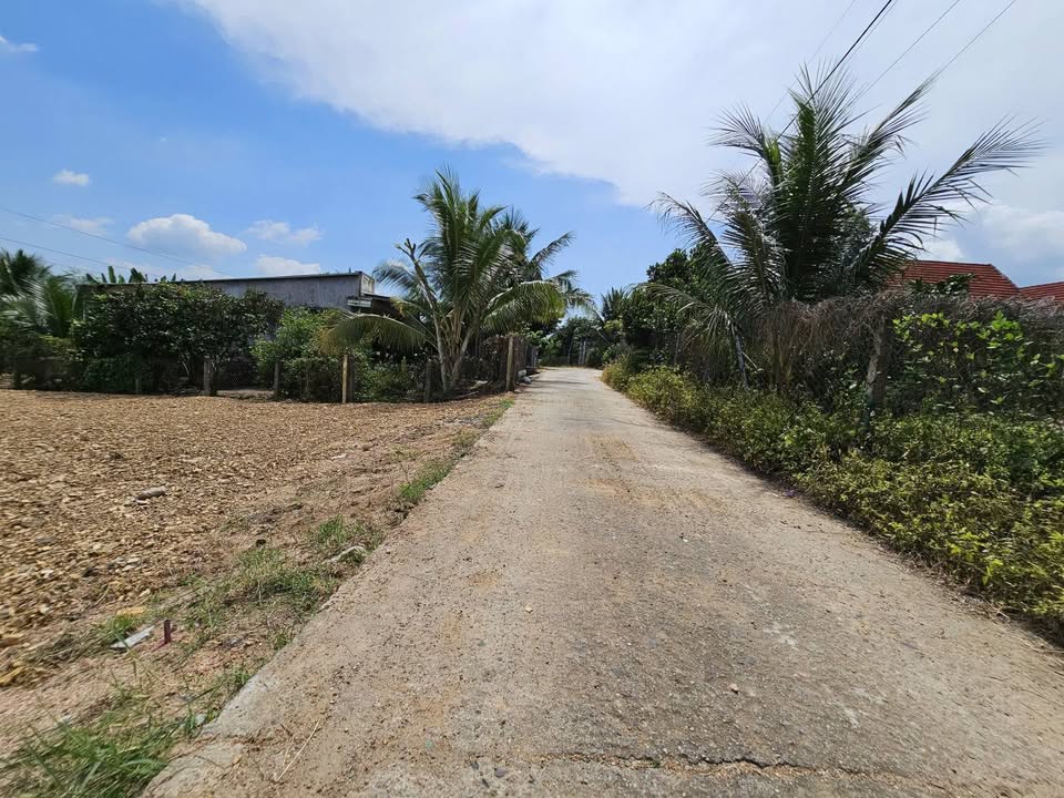 Đất Suối Tiên 167m² chỉ 690 triệu - Full thổ cư, đường thông thoáng