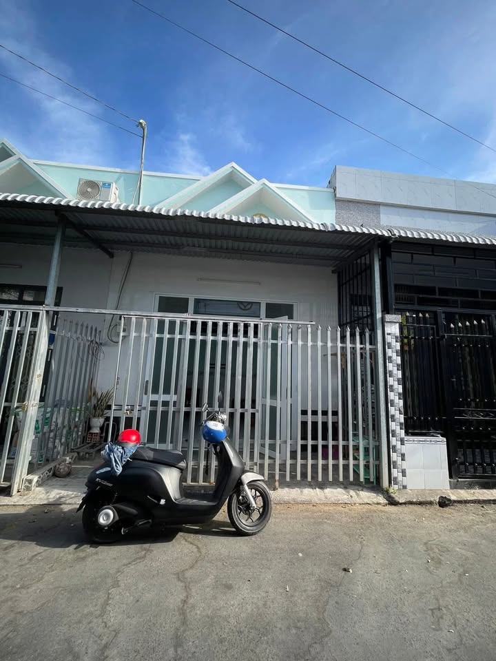 Nhà nguyên căn cho thuê tại KDC Phúc Lộc Thọ, Bạc Liêu 3 triệu - Đầy đủ nội thất, sẵn sàng vào ở!