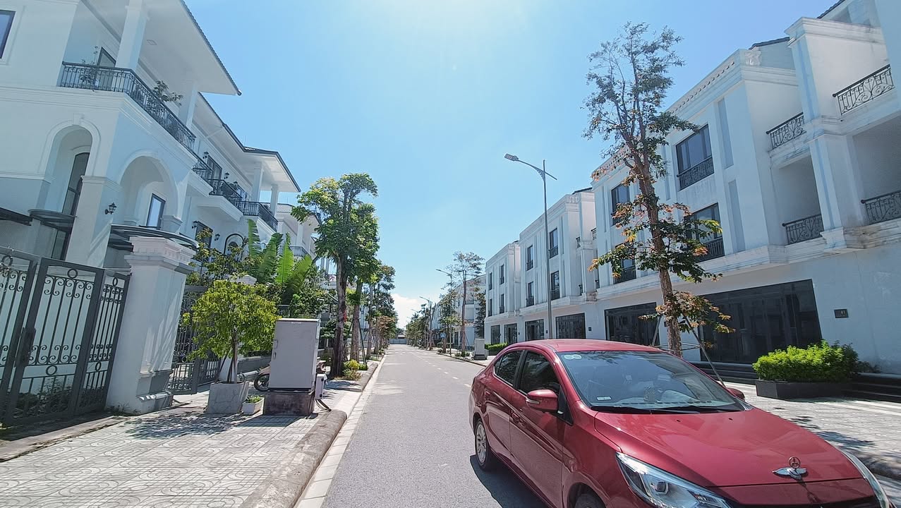 Shophouse Khu Hoàng Yến Vinh Heritage 156m² giá 8 tỷ - Đầu tư sinh lời hấp dẫn!