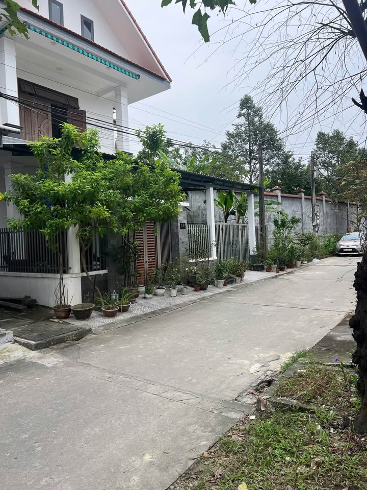 Nhà riêng Duy Tân, Huế 80m² giá 2.6 tỷ - Full nội thất, kiệt rộng 7m!