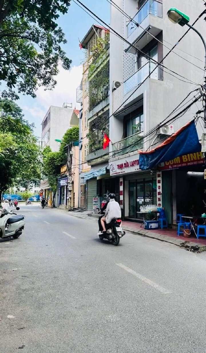 Nhà 3 tầng Phương Canh 45m² - Đầu tư sinh lời tốt gần ĐH Công nghiệp