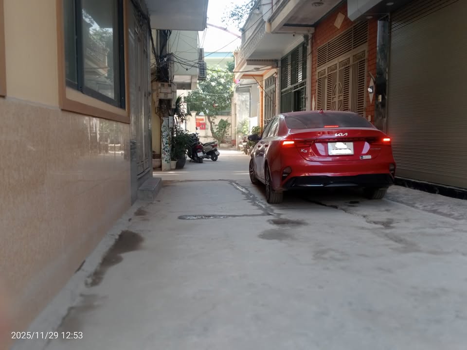 Nhà 4 tầng Trạm Trôi 76m² giá 12 tỷ - Vị trí vàng, giao thông thuận lợi!