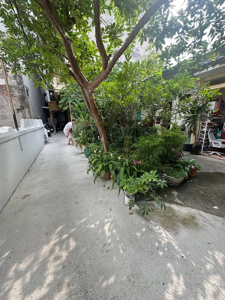 Nhà cho thuê tại ngõ 17 Phú Kiều, 40m² giá 3 triệu - Gần Hồ Tùng Mậu!