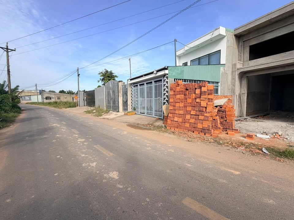 Nhà phố Bình Minh Trảng Bom 100m² giá 1.57 tỷ - Kinh doanh thuận lợi!