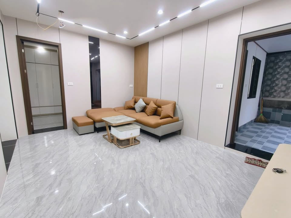 Bán tập thể Láng Hạ - Đống Đa 57m² giá 6 tỷ - Đầu tư sinh lời hiệu quả!