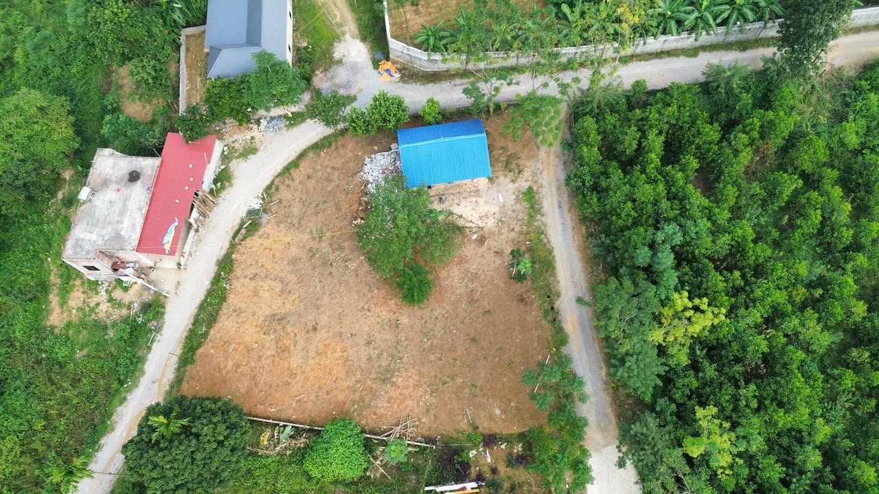 Đất ở Cao Dương, Lương Sơn 860m² giá 2 tỷ - 3 mặt tiền đẹp tuyệt vời!