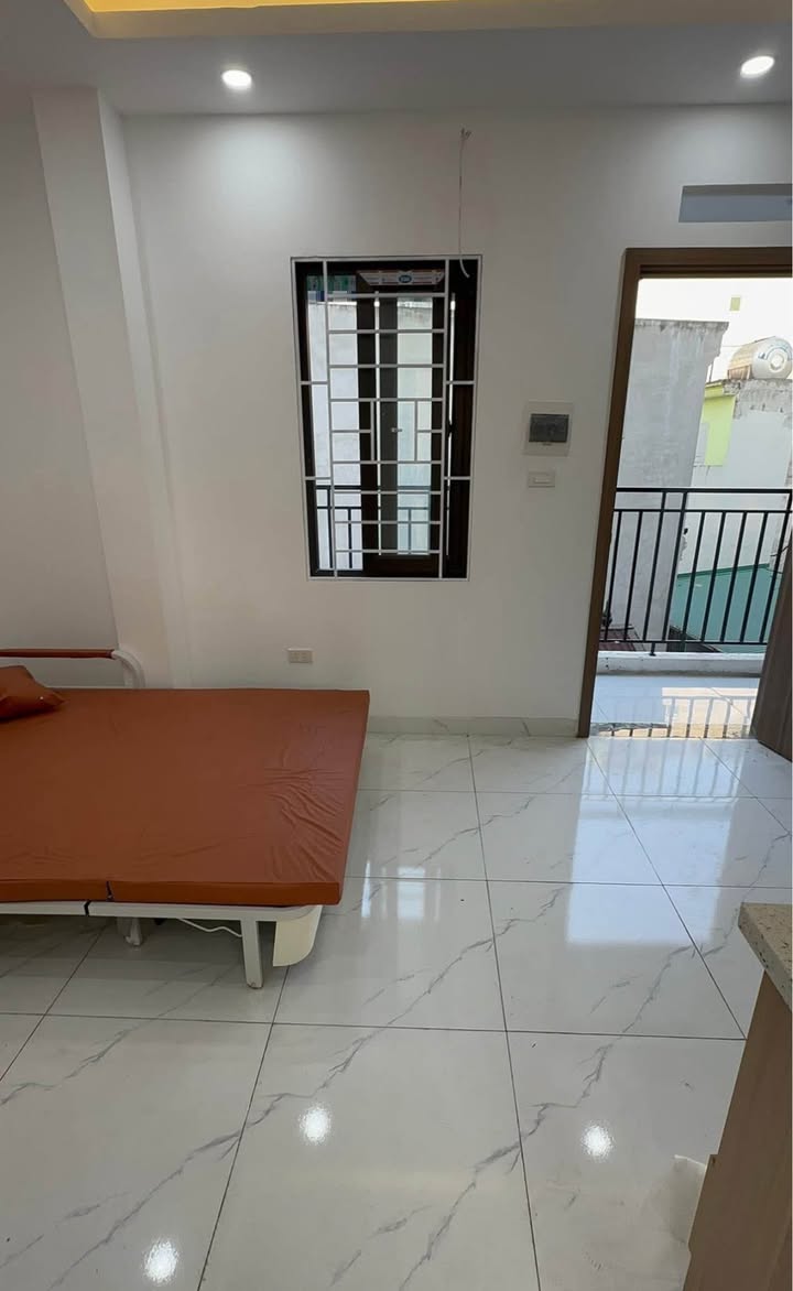 Căn hộ CCMN Mễ Trì 38m² giá 1,45 tỷ - Thiết kế hiện đại, bàn giao ngay!