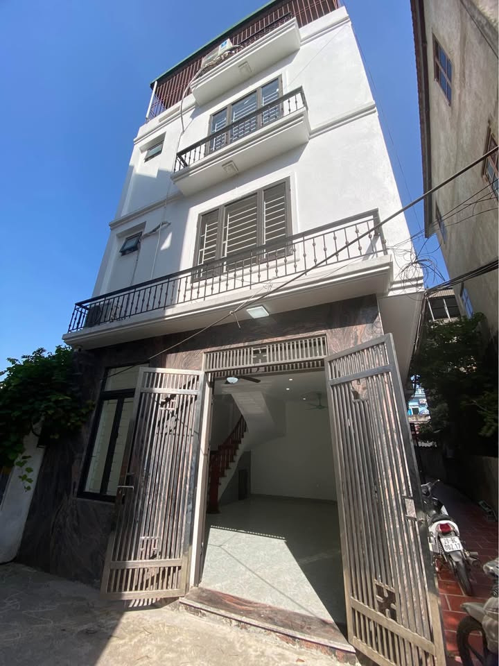 Nhà góc 4 tầng đường Quang Trung, Hà Đông 33m² giá chỉ 4.x tỷ - Ô tô đỗ cửa tiện lợi!